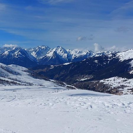 Appartement Lumineux Aux Pieds Des Pistes サン・フランソワ・ロンシャン エクステリア 写真