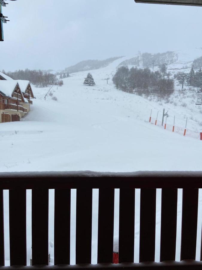 Appartement Lumineux Aux Pieds Des Pistes サン・フランソワ・ロンシャン エクステリア 写真